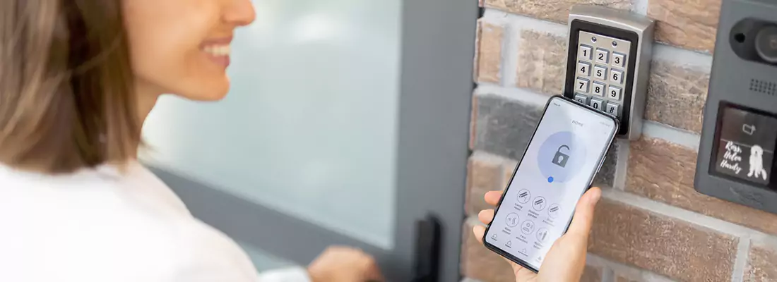 Seamless Integration of NFC Locks with Existing Security Systems in Golden Glades, FL